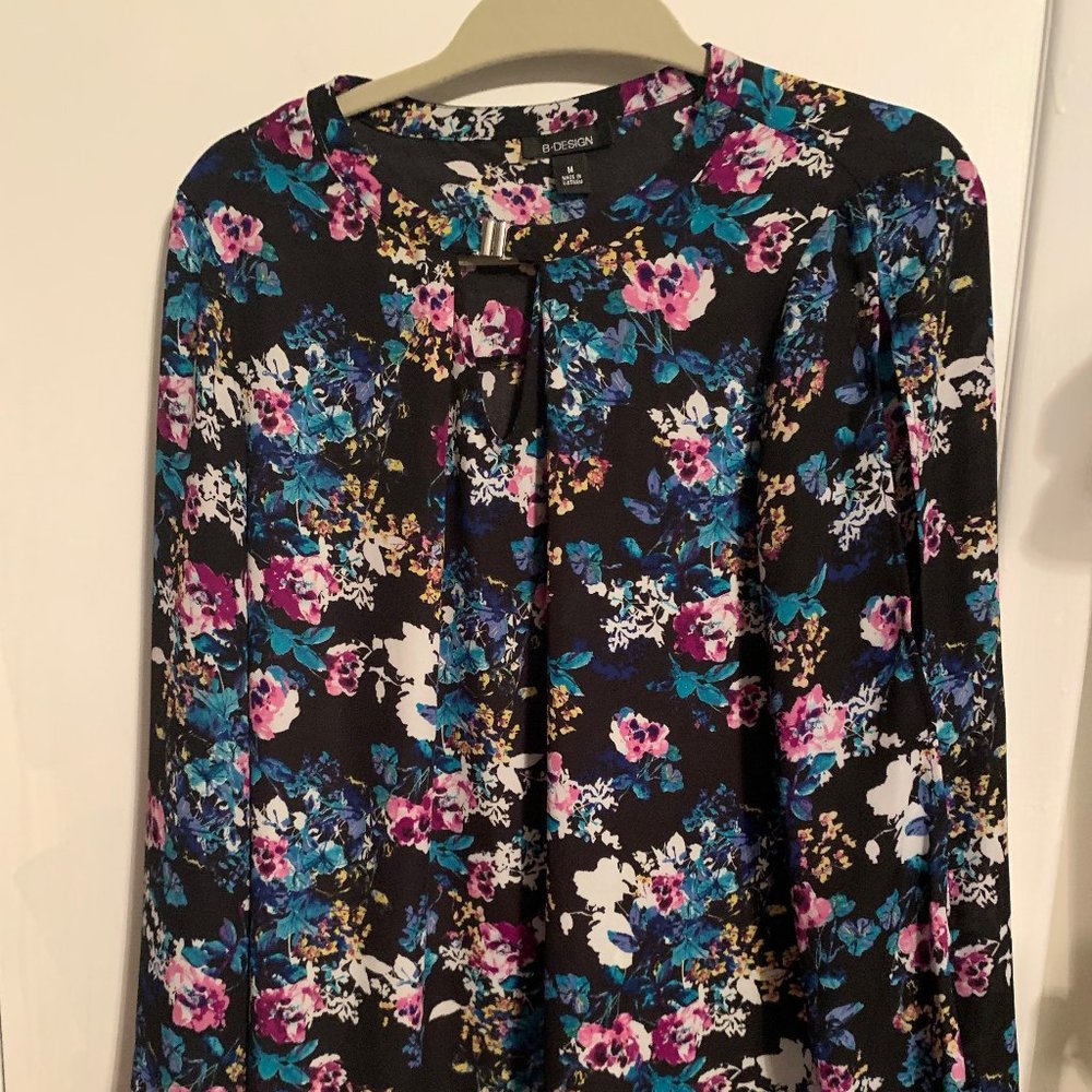 NEW B-design Tunic Floral Blouse
